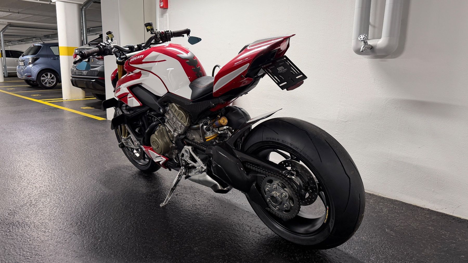 Ducati Strada: Ducati Streetfighter V4S – Usato da Wauwil venduto da cnb_jl5v 2