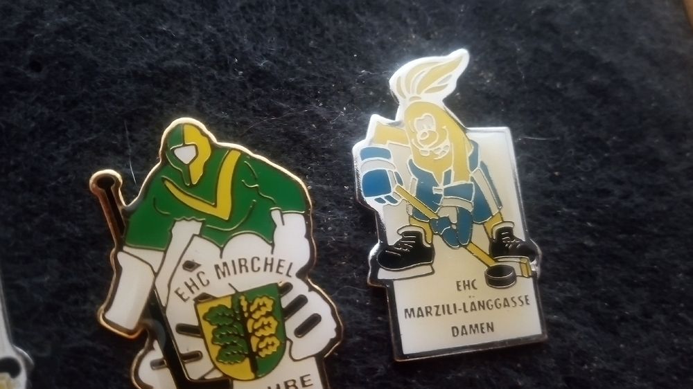 Plaketten & Abzeichen: ho key Pins Sammlung - Seltene Jahrgänge für Sammler! – Gebraucht aus Belp von Guadalupe84 3