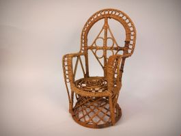 Puppen -Stuhl/ Thron aus Korbgeflecht Bambus