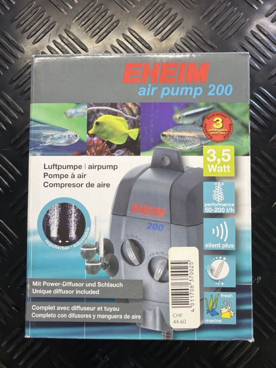 Eheim Pompe: EHEIM air pump 200 neu 3,5 Watt – Nuovo e nell'imballaggio originale da Oetwil an der Limmat venduto da Switz-3D
