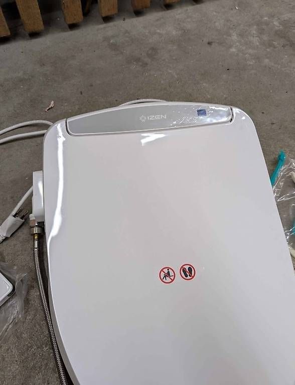 WC: Wc Dusch Sitz Bidet (Izen) fast neu – Gebraucht aus Frauenfeld von Yuriy 3