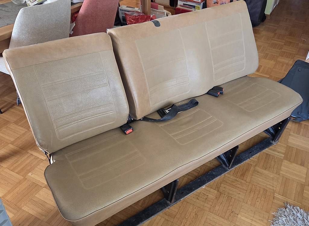 Alle Autoersatzteile: Vw T3 Rückbank – Gebraucht aus Gommiswald von sav_d85s 1