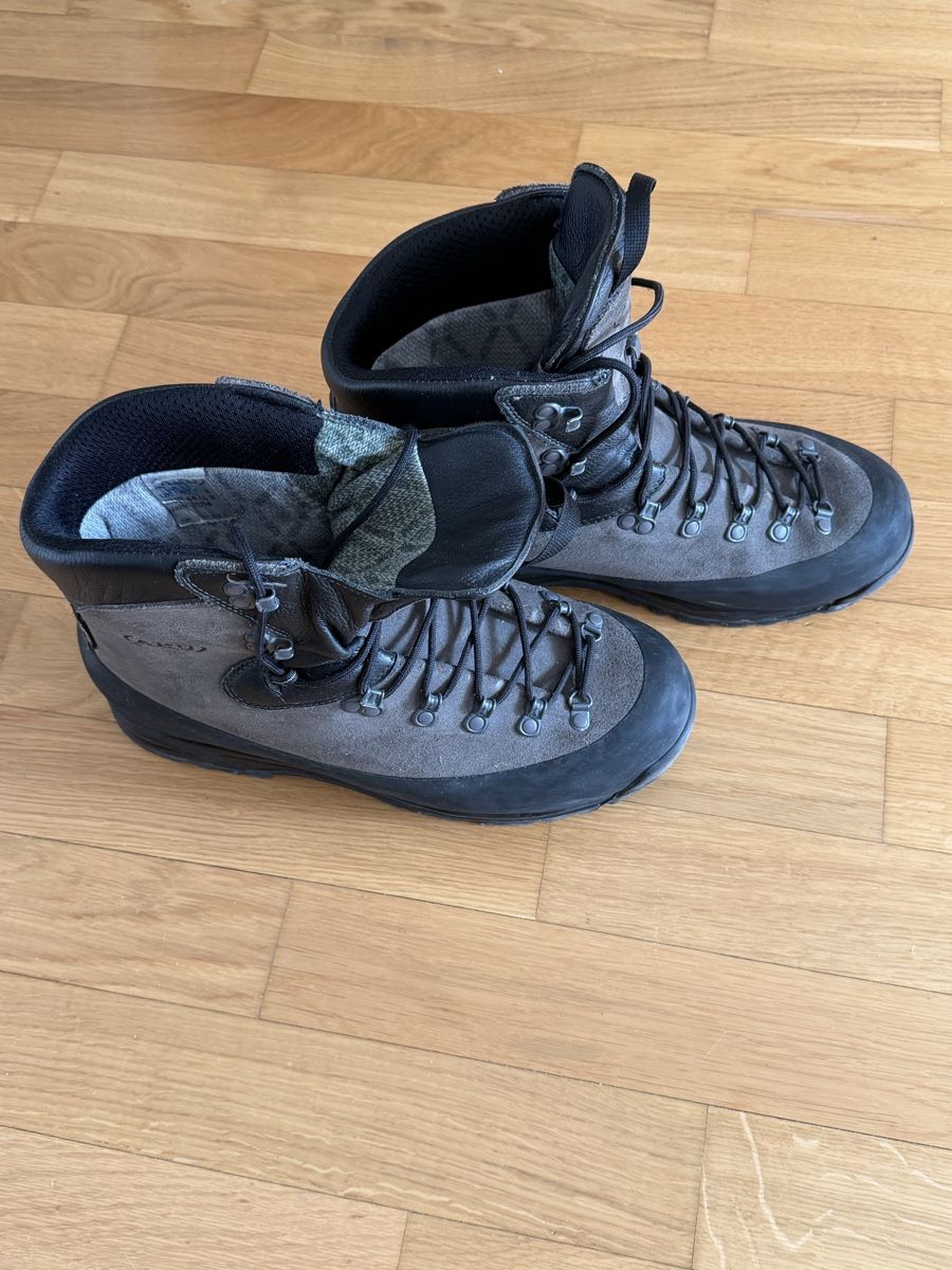 Scarpe da uomo: Kampfstiefel 14 Schwer – Usato da Basel venduto da Stauffer94