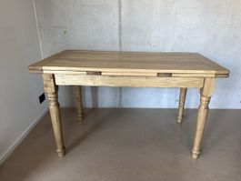Esstisch aus Lindenholz ausziehbar