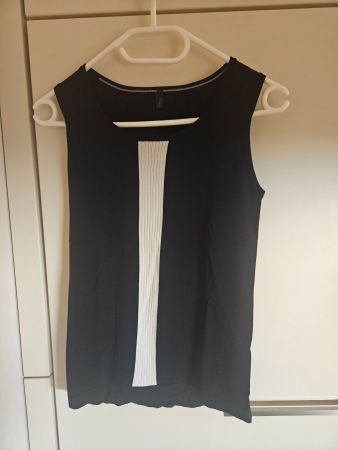 Benetton Oberteil schwarzweiss ärmellos ohne Grösse (S?)