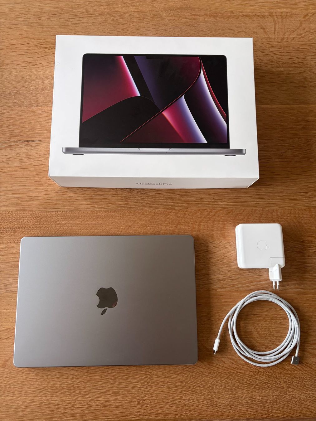 Apple Notebook: 14" Apple MacBook Pro M2 Max 32GB 1TB Space Grey – Usato da Bolligen venduto da mirama