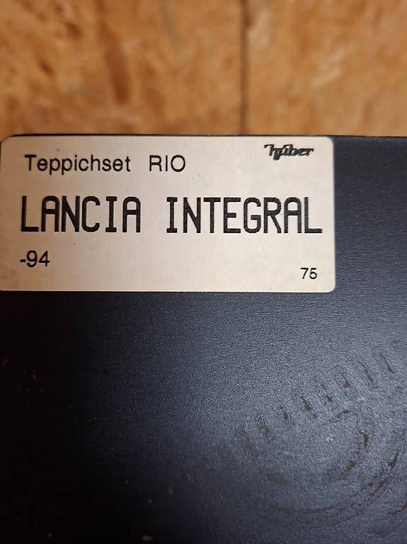 Tappetini fitness: Massteppich für Lancia Delta – Usato da Luzern venduto da AlfaAlex 1