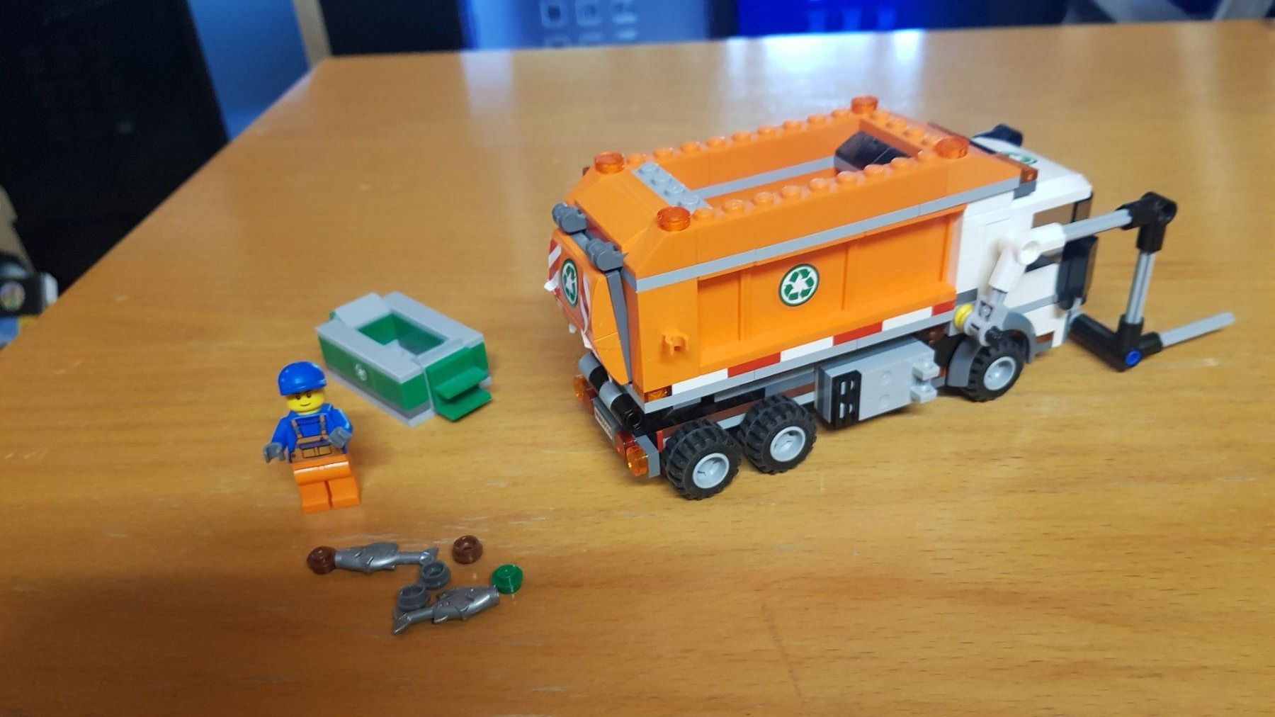 Lego Baukästen: Lego 60118 Müllabfuhr – Gebraucht aus Schachen b. Herisau von lilienstrauch 1