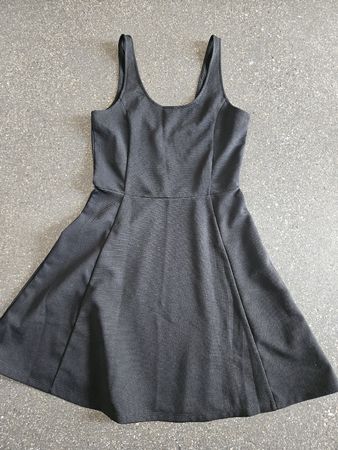 Kleid schwarz Grösse 38 H&M guter Zustand