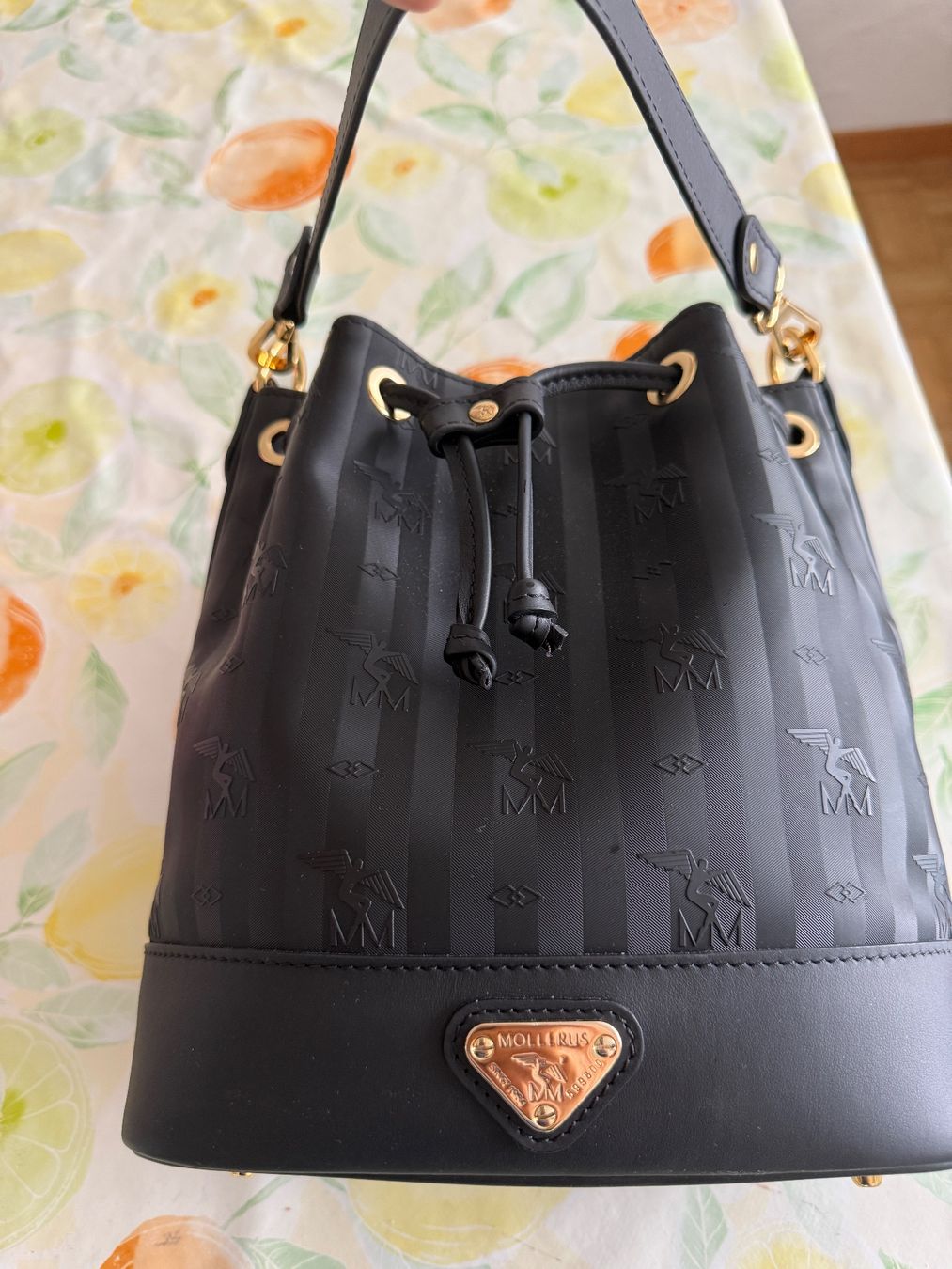 Maison Mollerus Taschen für Damen: Maison Mollerus Sion – Gebraucht aus Spreitenbach von Lary04 4