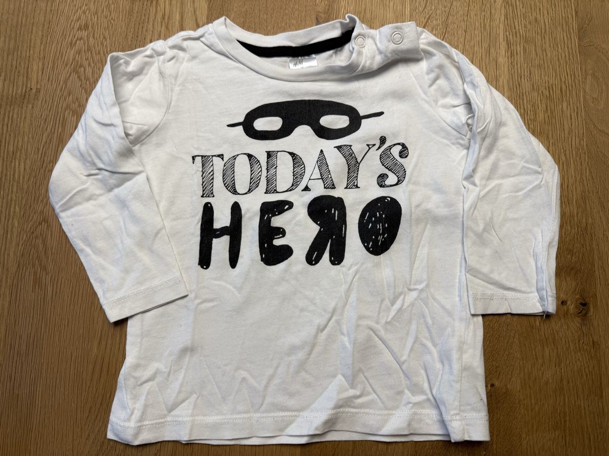 H&M Lotti & Set di vestiti: Kleider Set Junge Grösse 74 – Usato da Goldswil venduto da Fisel 3