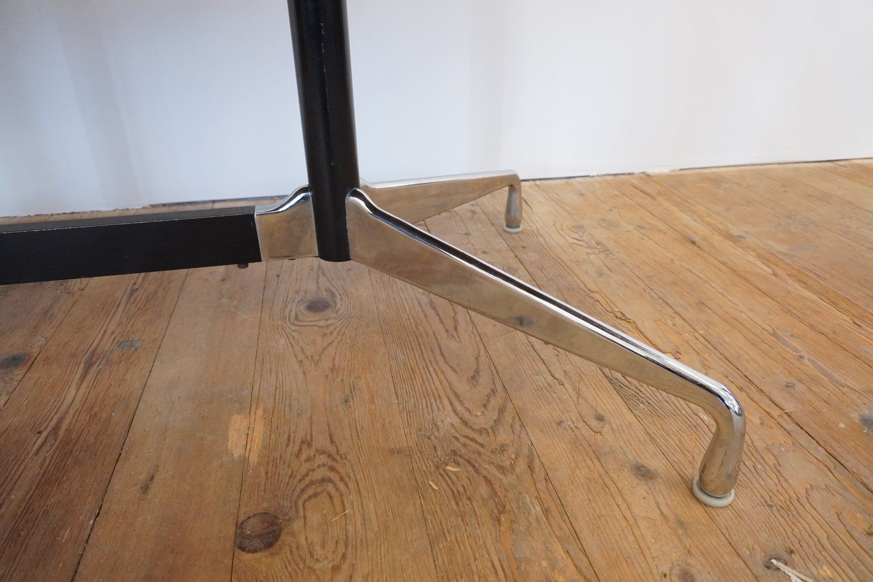 Vitra Tables: Vitra Eames Segmented Table 180 x 97 cm – D'occasion à Bad Zurzach par QLASSIQ 6