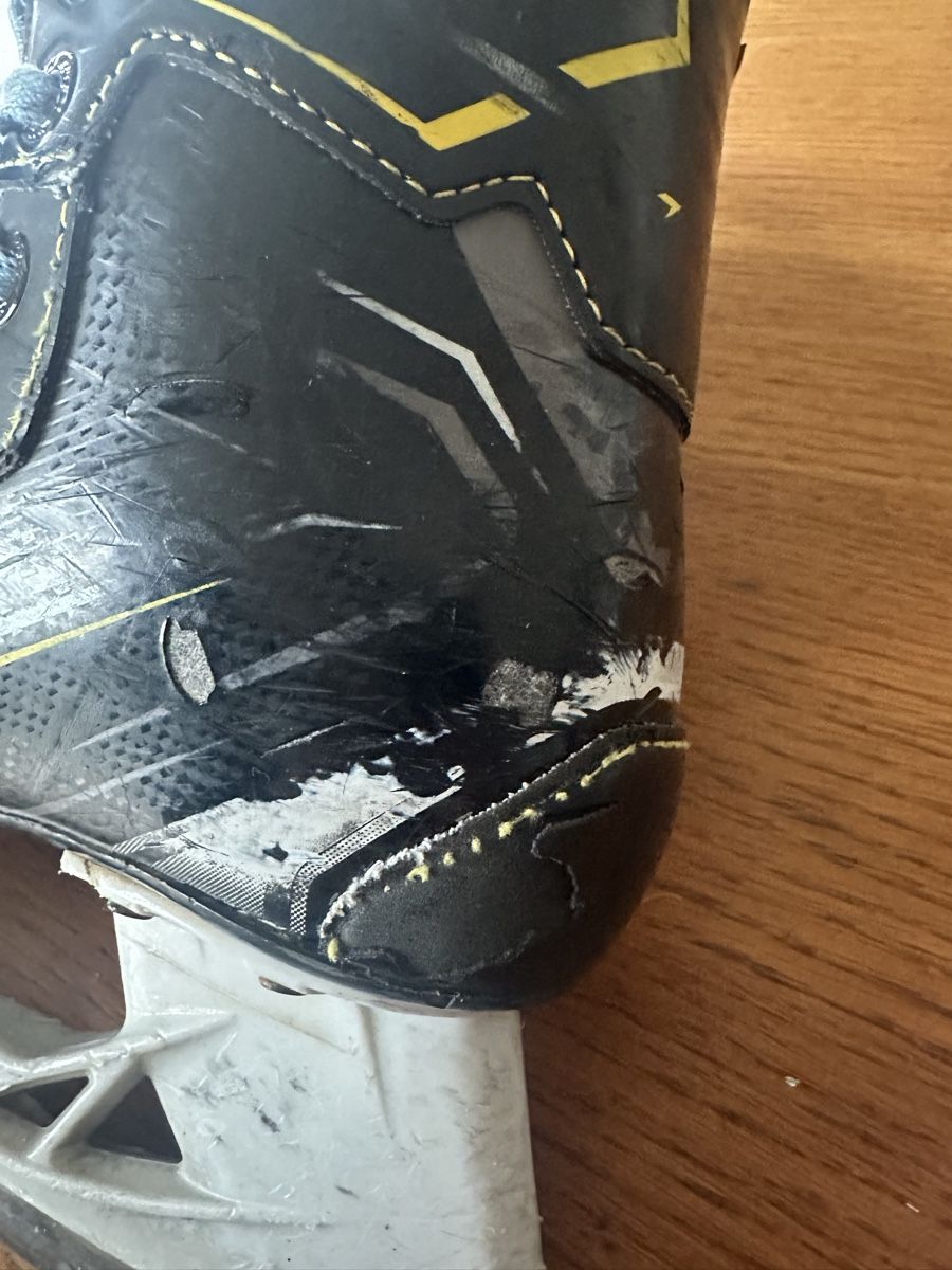 Ccm Pattini da ghiaccio: Ccm Eishockey Schlittschuhe – Usato da Gelterkinden venduto da Aischas 3