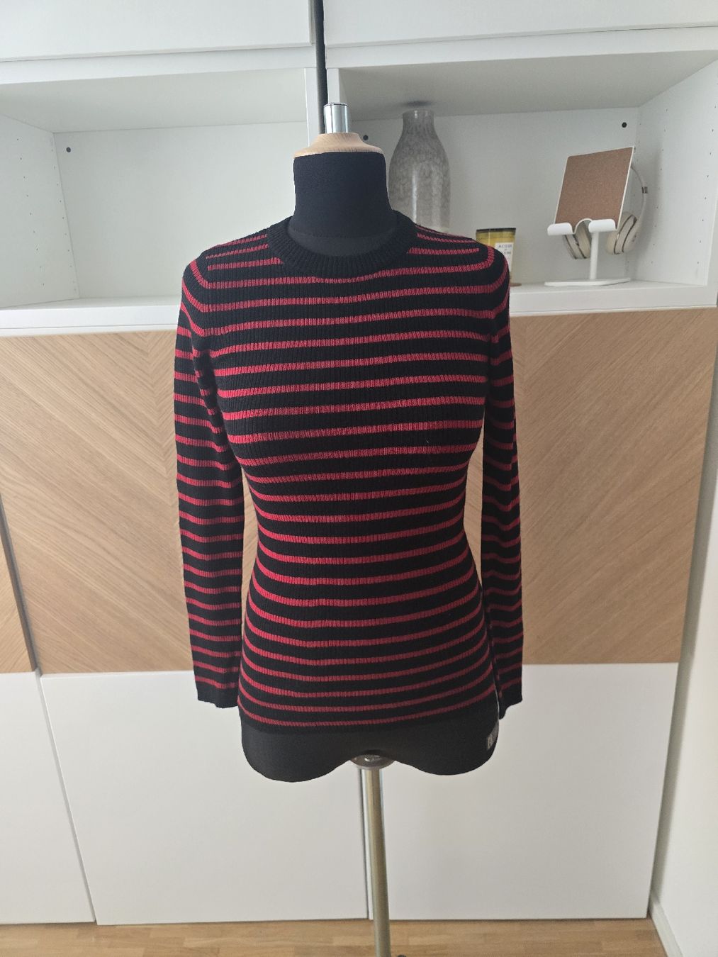 Maglioni & Felpe: Strickpullover rot-schwarz gestreift aus Wolle – Usato da Zürich venduto da ale_bg2x 1