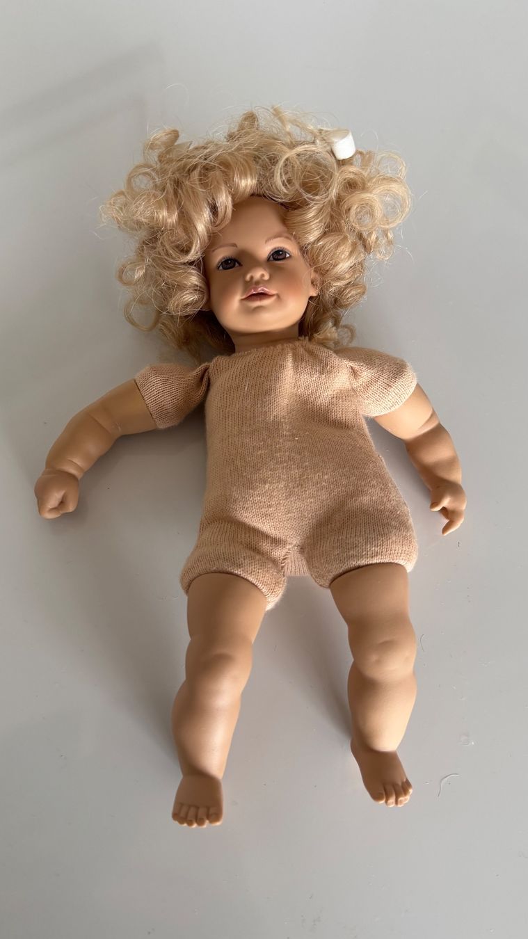 Heidi ott Poupées: Süsse kleine Heidi Ott Puppe "Die Kleinen", Originalkleider – Neuf (Voir description) à Egg b. Zürich par Mogli93 4
