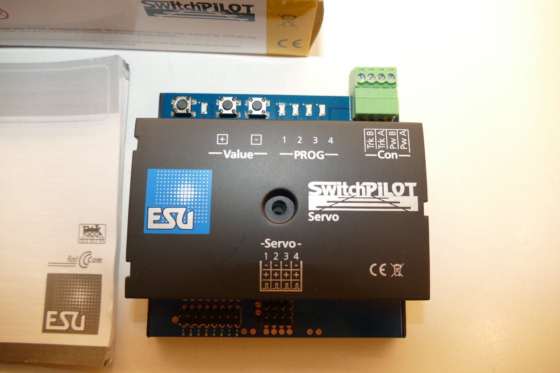 Esu Modelleisenbahnen: ESU: Switch Pilot Servo V2.0. – Gebraucht aus Niederhasli von rail-duerst 1