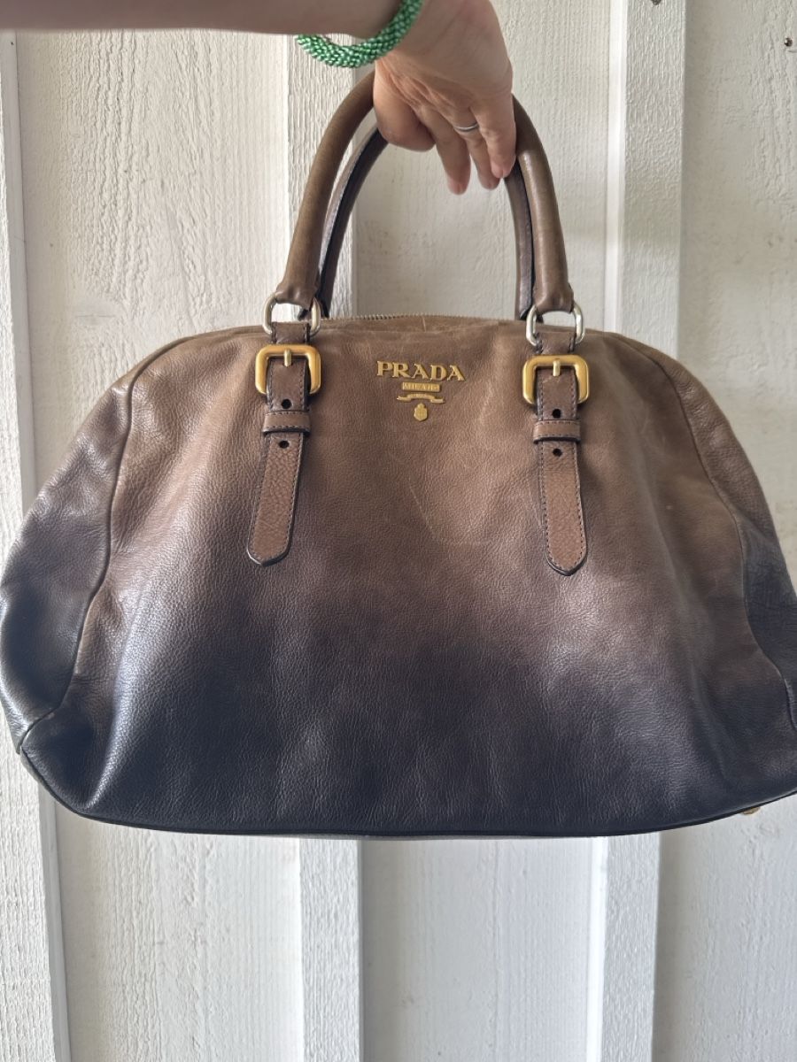 Prada Sacs femmes: Handtasche – D'occasion à Küsnacht ZH par da26ni 1
