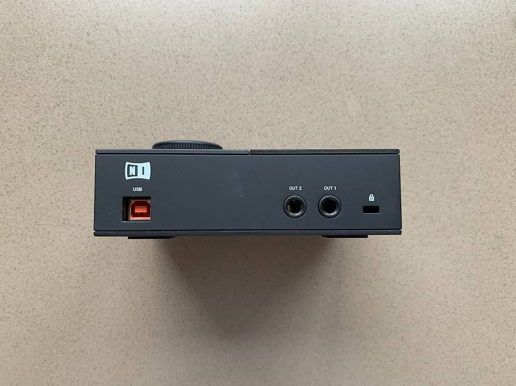 Attrezzatura per studi di registrazione: Native Instruments Komplete Audio 2  USB Audio Interface – Usato da Seewen Sz venduto da car_95zr 2