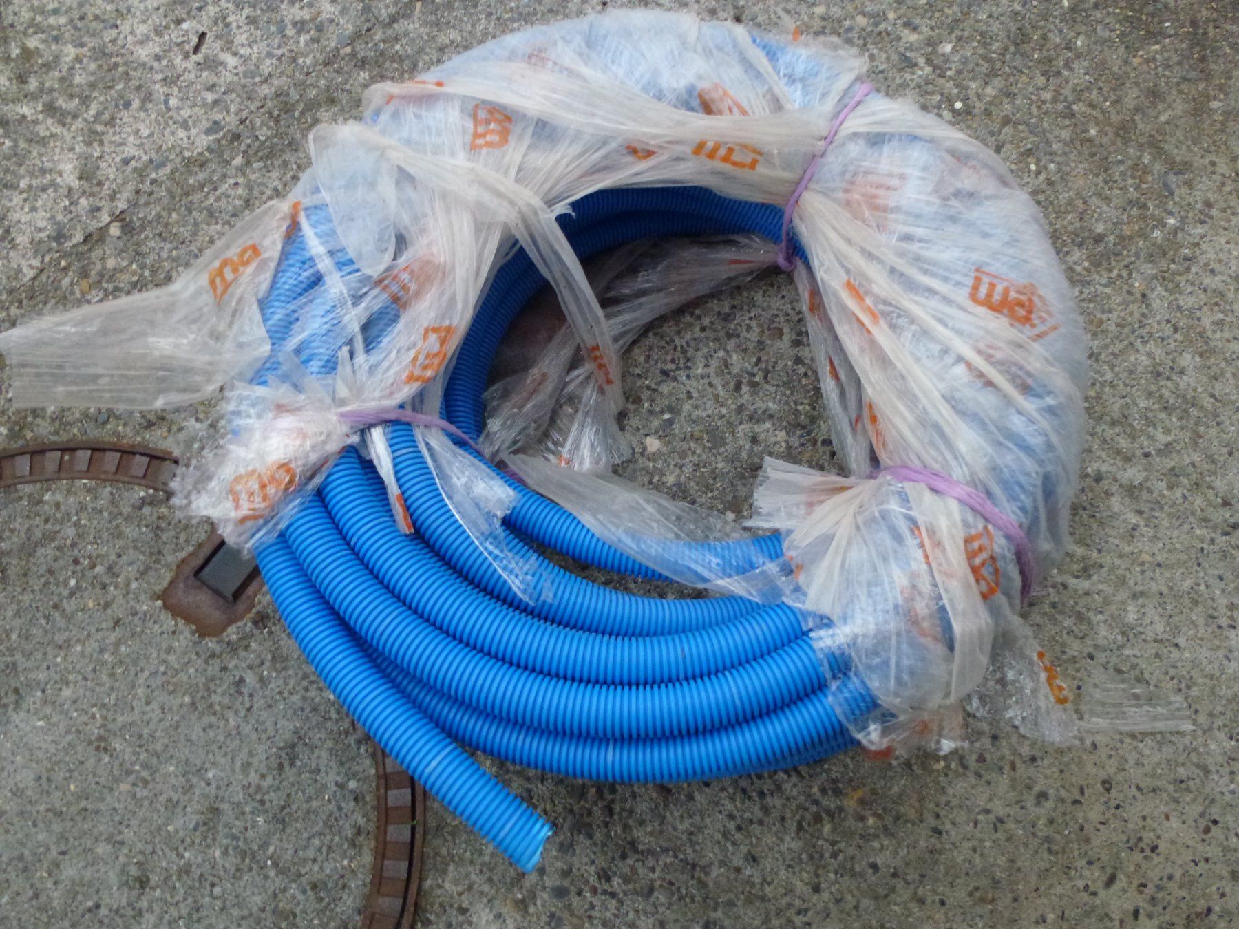 Composants électroniques: Stromer - Rohre – Neuf (Voir description) à Bürglen UR par daisyxy5 2