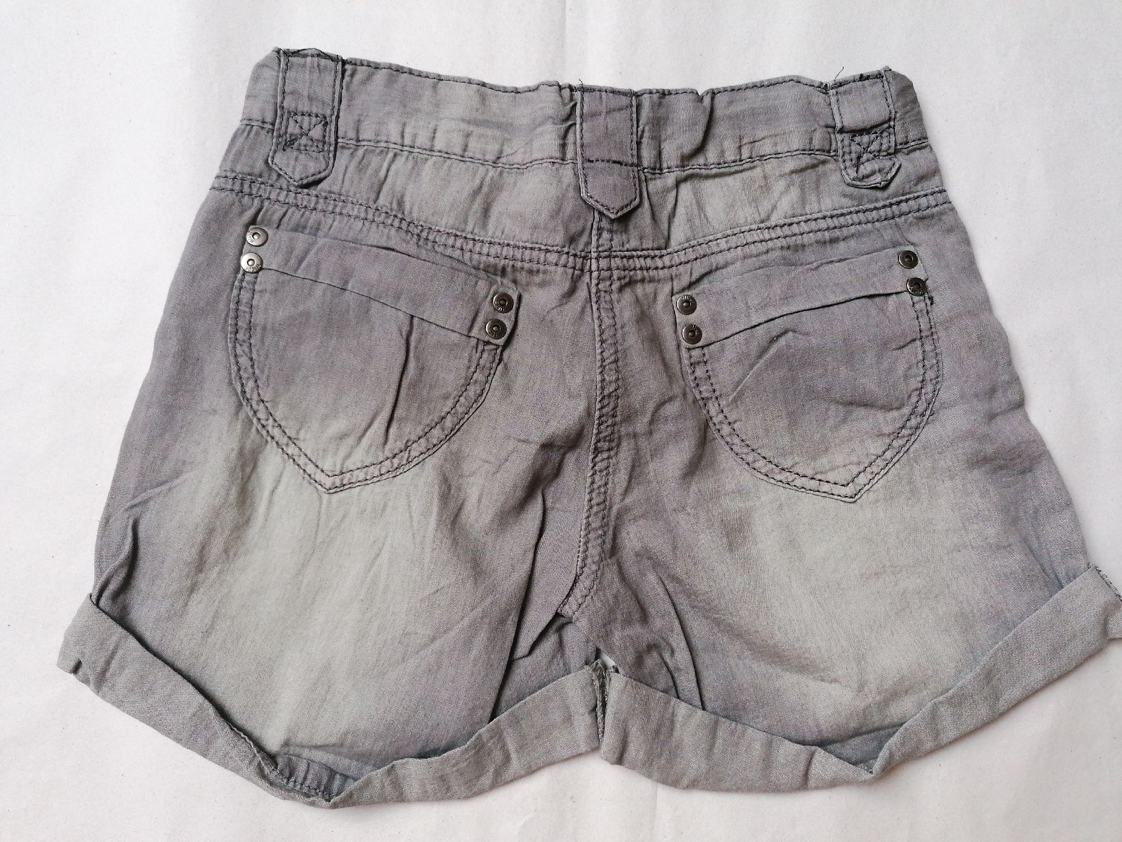 Pantaloni: Dünne Jeansshort Gr. 146 /  Mills / Neu – Usato da Klingnau venduto da vollmond36 1