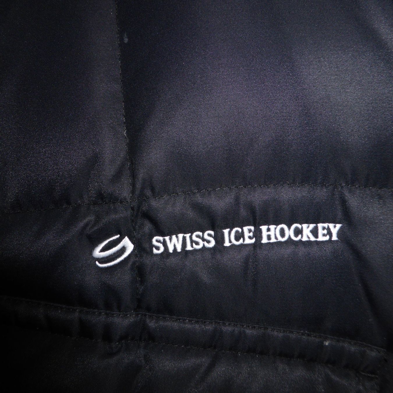Nike Giacche: Daunenjacke NIKE, Gr. L – Usato da St.Gallen venduto da regenbogen5 2