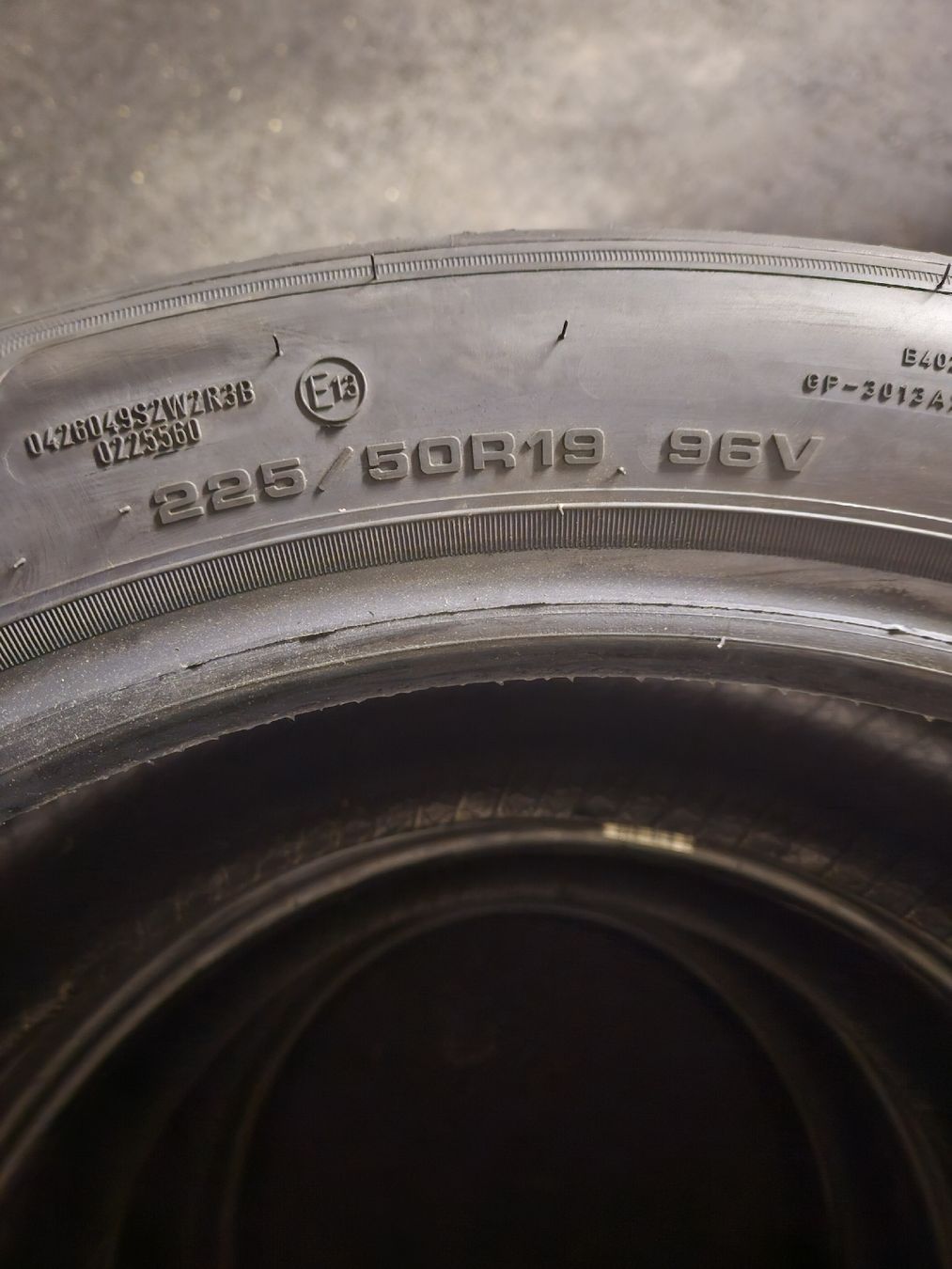 Goodyear Pneumatici & Ruote complete: Sommerreifen 225/50 R19 praktisch neu – Nuovo (secondo la descrizione) da Beringen venduto da Solaia95 3