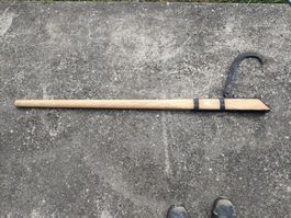 Kehrhaken / Holzgreifer mit Stiel guter Zustand 1500 mm