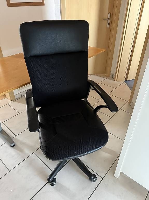 Chaises: Bürostuhl – D'occasion à Wittinsburg par nil_n7jn