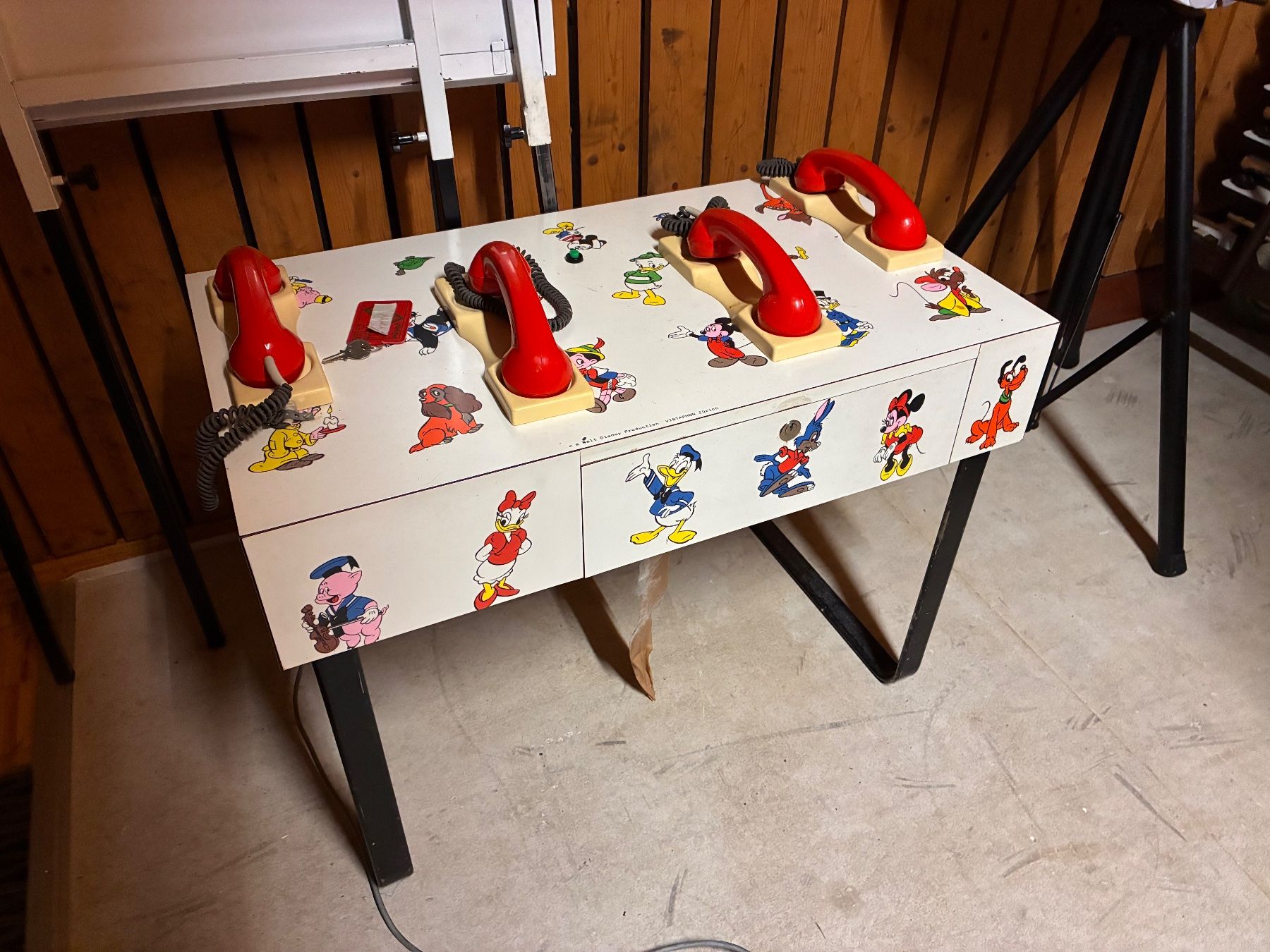Tavoli: Märli Tisch, Märchentisch – Usato da zürich venduto da poni04
