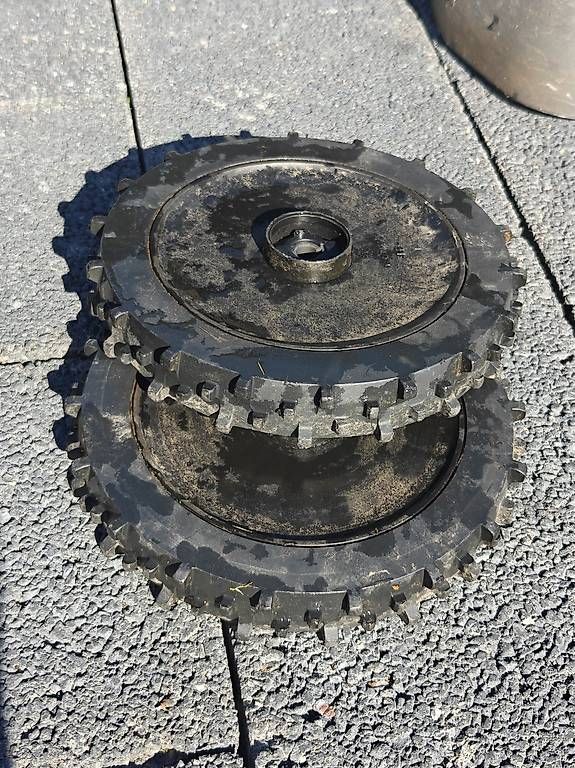 Tagliaerba: Robot tondeuse Honda Miimo HRM 310 – Usato da Cottens VD venduto da froguinou 2