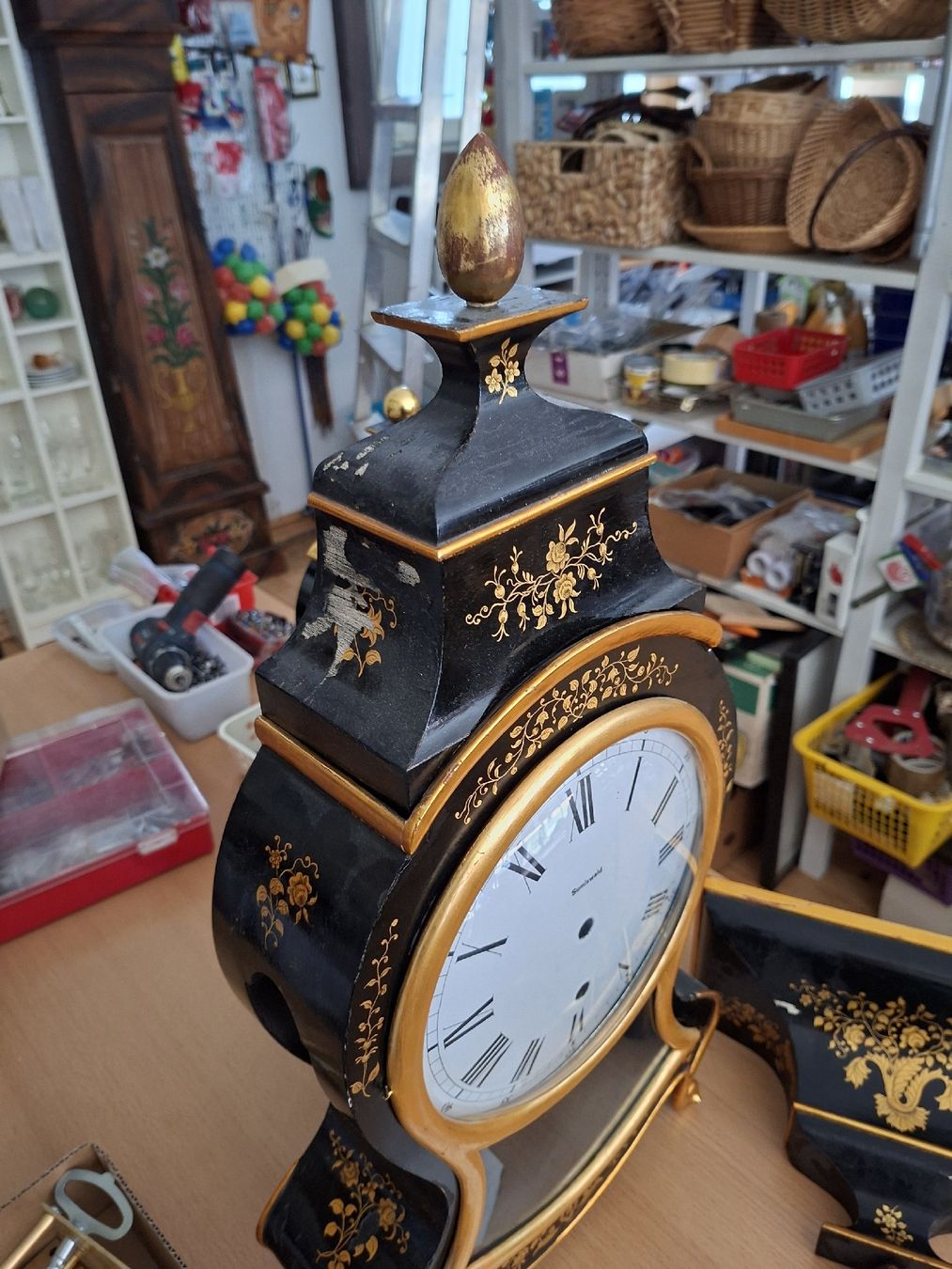 Orologi da terra & Orologi da parete: Antike Sumiswald Pendule – Difettoso da Grossdietwil venduto da hufi10 3