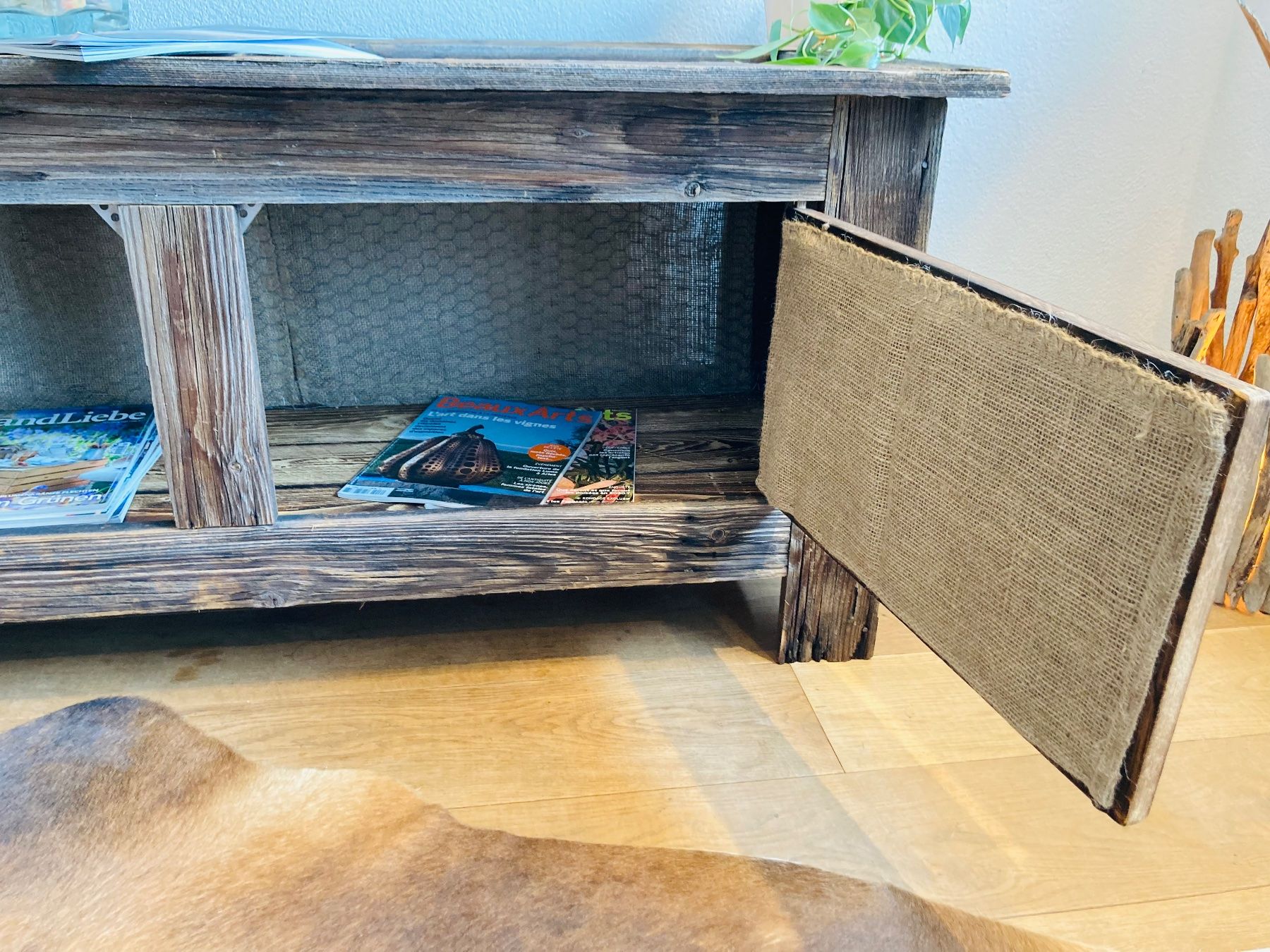 Cassettiere: Wunderschönes Sideboard aus unbehandeltem Altholz – Nuovo (secondo la descrizione) da Domat/Ems venduto da Stein_und_Holzbruch 7