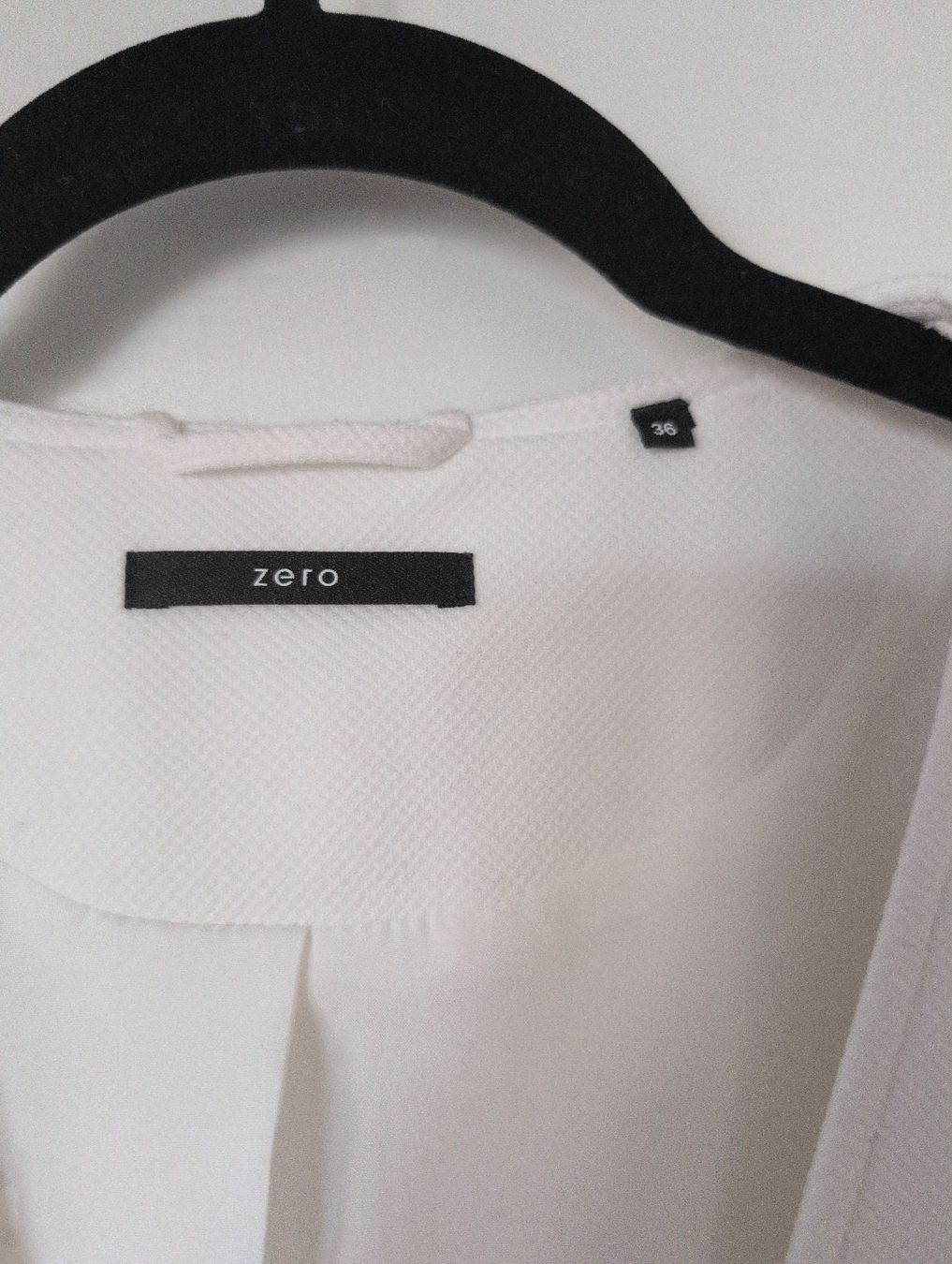 Vestes: Zero Blazer, Weiss, Grösse 36 – D'occasion à Morges par bar_v9mx 1
