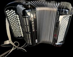 Hohner Morino Artiste VI N