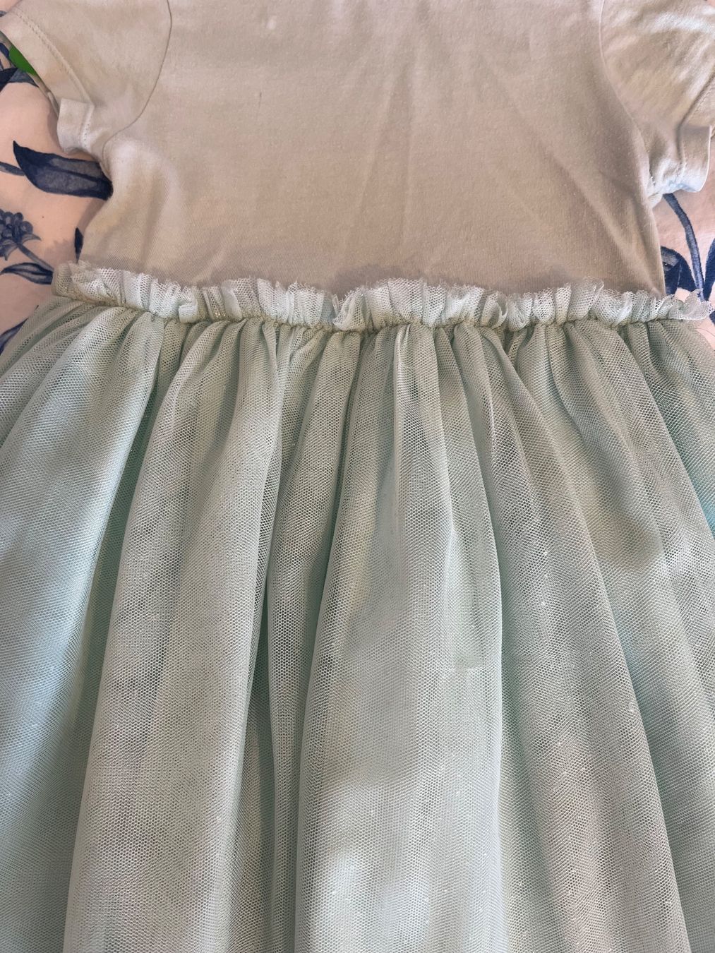 Vestiti & Gonne: hellgrünes Kleid mit glitzerndem Tutu, Größe 98 – Usato da Umiken venduto da deb_57xk 4