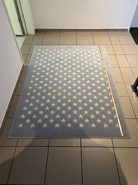 Tapis: Kinderzimmer: 2 Teppiche – D'occasion à Sursee par phi_s8t8