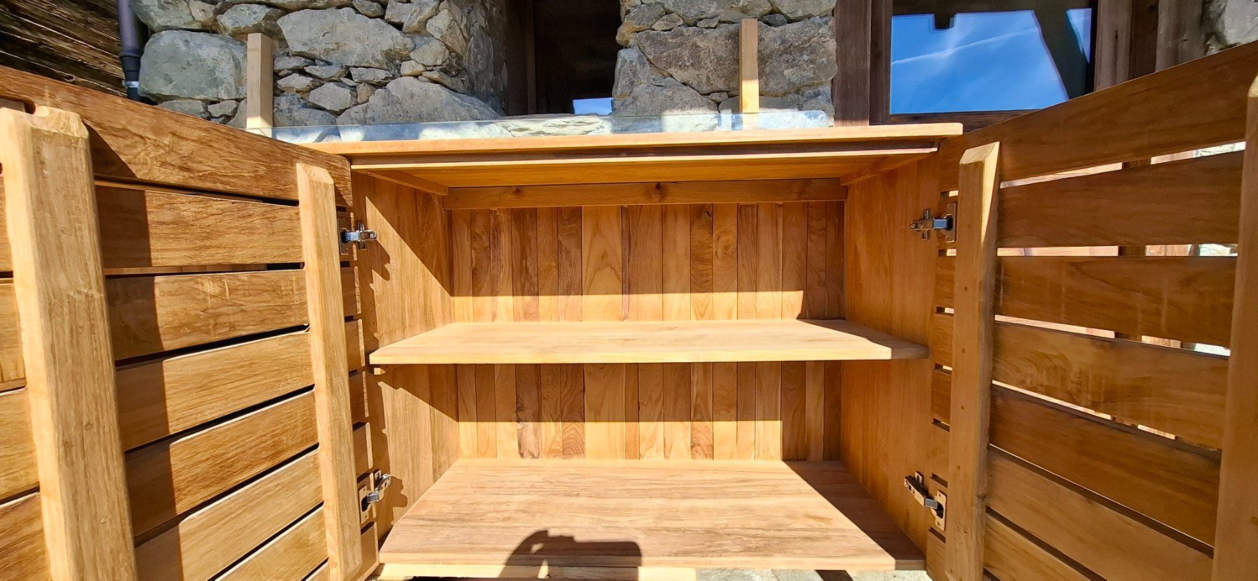 Articoli in legno: Meuble en Teck massif Horizon – Usato da Ravoire venduto da tom_ty8g 3