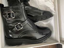 Tamaris Boots / Plateaustiefeletten / Stiefel in Gr. 39