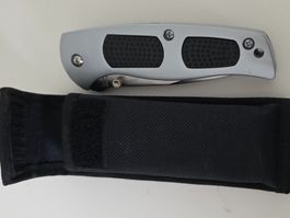 Sharp Klappmesser mit Etui