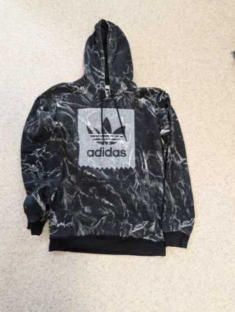 Adidas Hoodie Gr. S marmoriert schwarz weiss