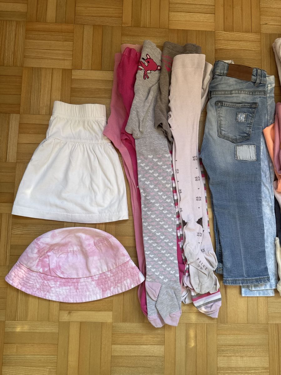 Kleiderpakete & -sets: Mädchen Kleiderpaket Gr. 86- 98 – Gebraucht aus Kilchberg ZH von Von_dutch 2