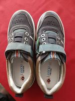 neue Lederschuhe Größe 35