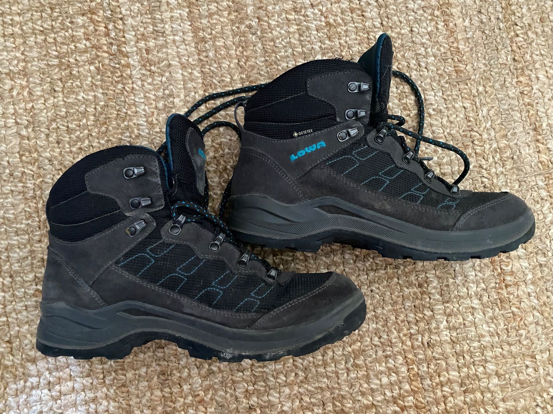 Lowa Damenschuhe: Chaussure de marche Lowa 40 – Gebraucht aus St-Blaise von zelie_3 1