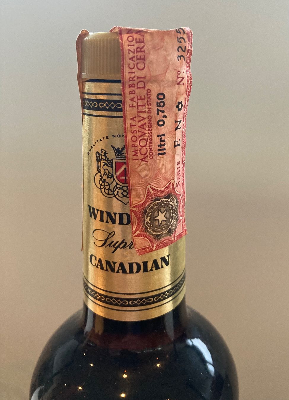 Spirituosen: Windsor Canadian Whisky von ca 1990 – Neu (gemäss Beschreibung) aus Roggwil BE von Maui2000 2