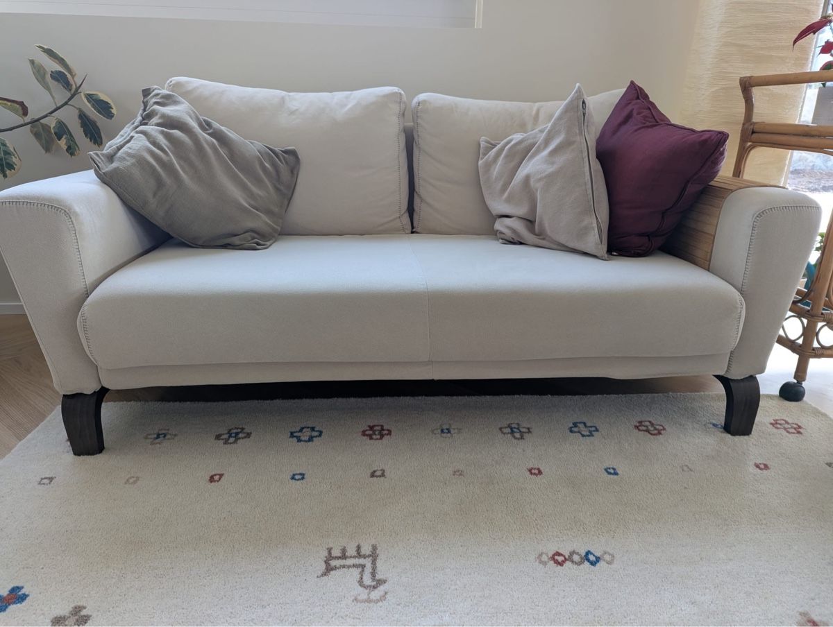 Divani: Sofa 2-Sitzer beige guter Zustand – Usato da Zürich venduto da michellesteiner
