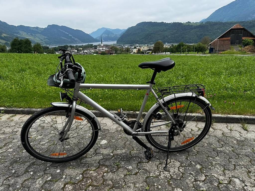 Vélos: 'Stations Velo' – D'occasion à Alpnach Dorf par Emiel123 1