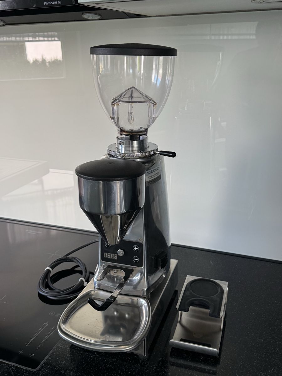 Mazzer Appareils de cuisine: Kaffeemühle MAZZER Mini Electronic B – D'occasion à Opfikon par pau_c2q5