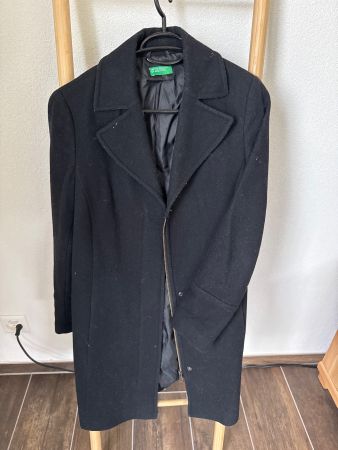 Manteau noir BENETTON T. 36