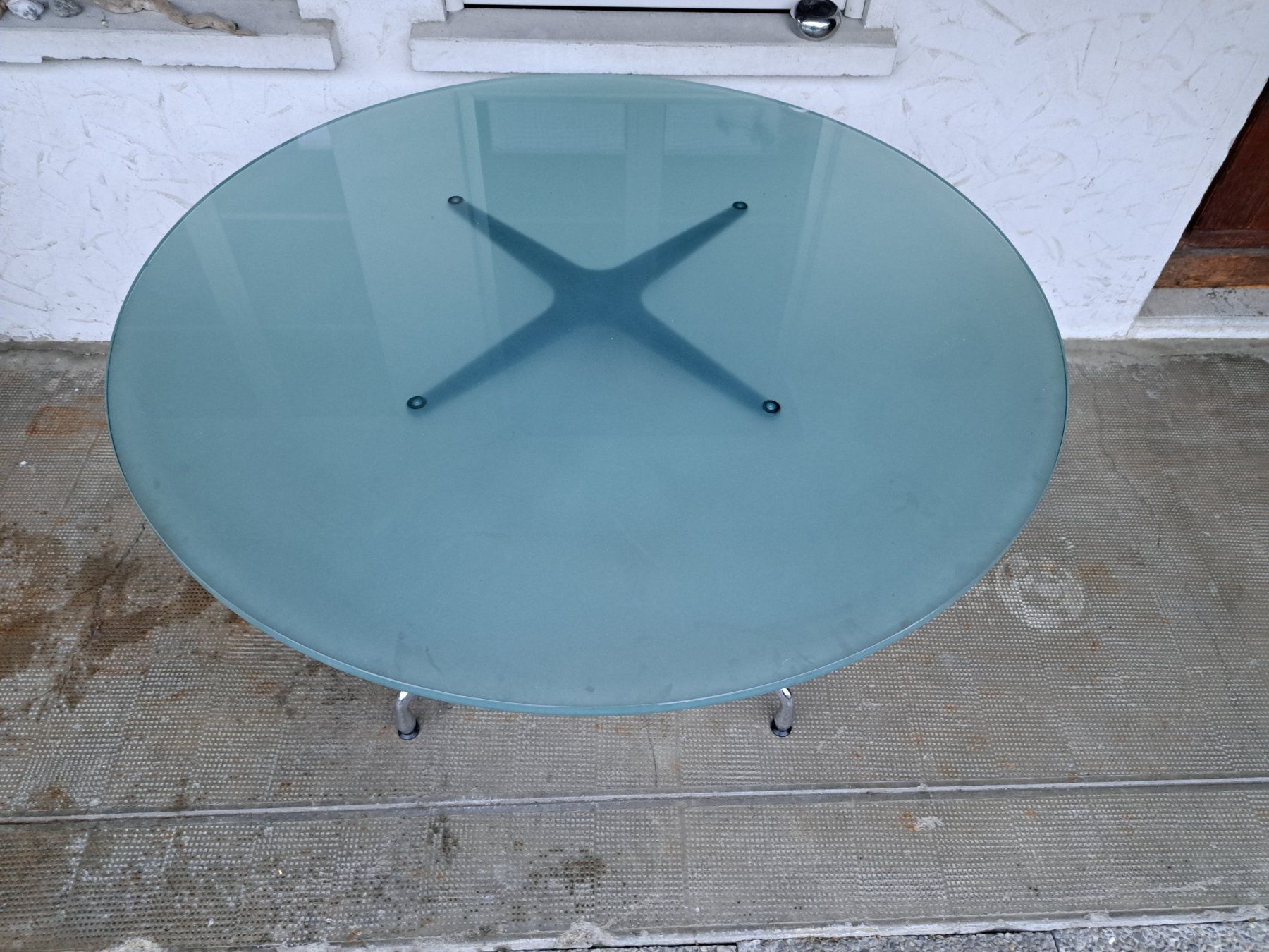 Eames Tavoli: Eames Segmented Table Glastischplatte Durchmesser 130cm – Usato da Matten(St.Stephan) venduto da brocanteur86 3