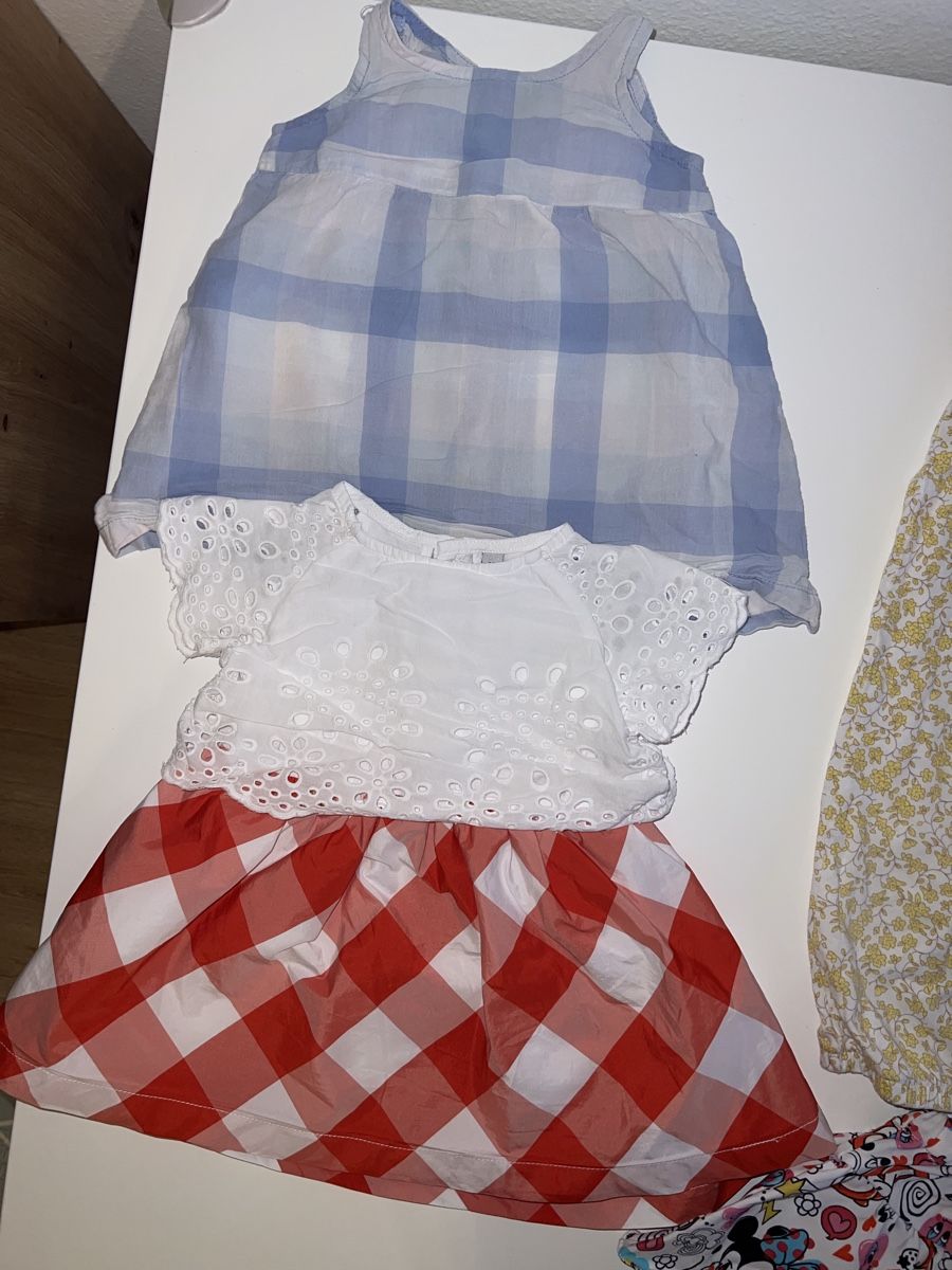 Kleiderpakete & -sets: Baby Mädchen Kleiderpaket Gr.62/68 – Gebraucht aus Füllinsdorf von had_kv5k 3